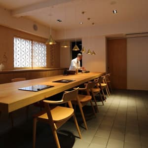 日本料理 四四A2